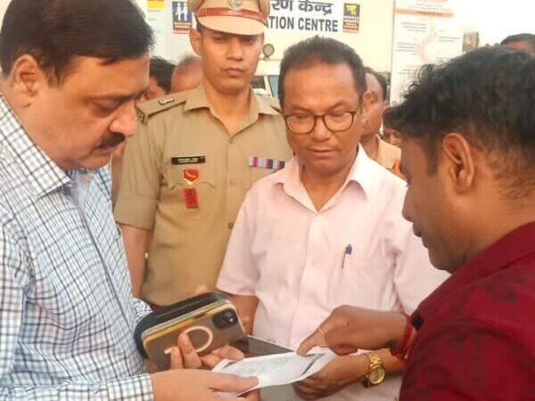 मुख्यमंत्री धामी के निर्देश पर आयुक्त गढ़वाल विनय शंकर पाण्डेय ने यात्रा कार्यालय ऋषिकेश का किया निरीक्षण, दिए निर्देश