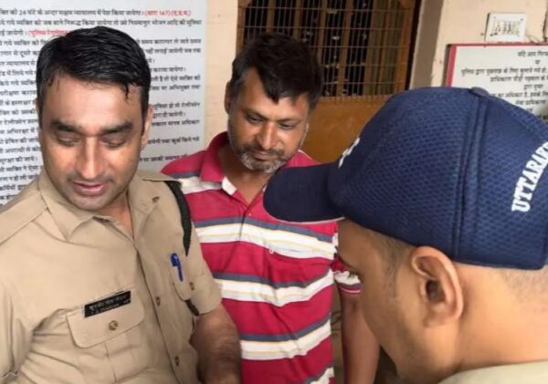 पुलिस ने डेढ़ करोड़ की कमेटी लेकर फरार हुए सोनू को खुर्जा उत्तर प्रदेश से किया गिरफ्तार