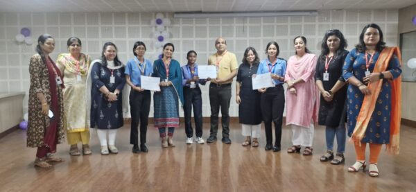 श्री गुरु राम राय विश्वविद्यालय में आयोजित हिंदी कहानी लेखन में प्रिया प्रथम, रोजी द्वितीय और तृतीय स्थान पर रही आकांक्षा