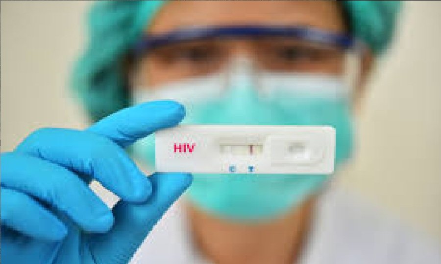 उत्तराखंड : नशे की लत में फंसी किशोरी ने 20 लोगों को किया HIV संक्रमित, जानें पूरा मामला ……..