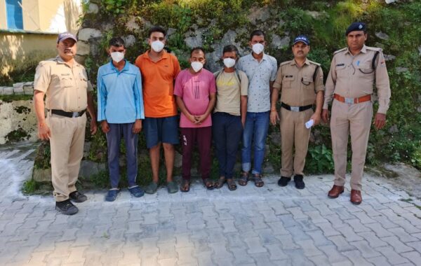 पुलिस ने दो पक्षों में आपसी विवाद में जानलेवा हमला करने वाले 05 आरोपियों को किया गिरफ्तार, विवाद में गंभीर रुप से घायल आशीष की दिल्ली में उपचार के दौरान हो गई थी मौत